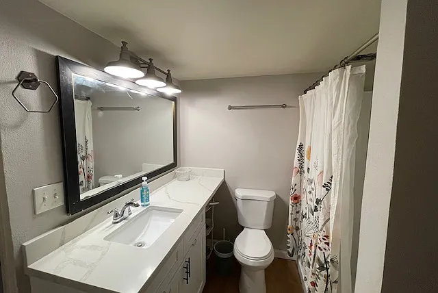 West Bathroom