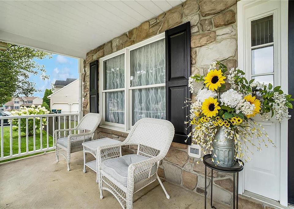 204 Mill Race Dr, Easton, PA 18045 Zillow