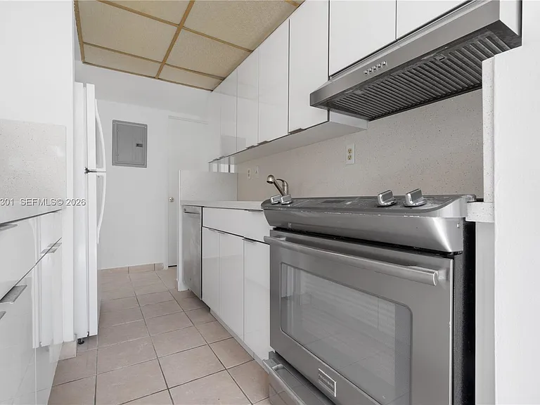 9390 W Flagler St #210A — Photo 2