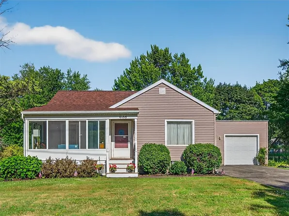 6188 Furnace Rd, Ontario, NY 14519