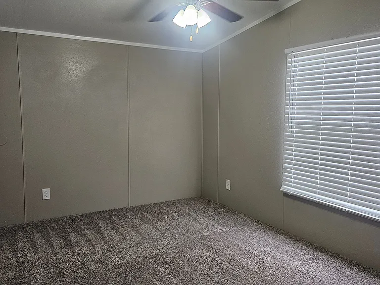 Shiloh Pines — Photo 123