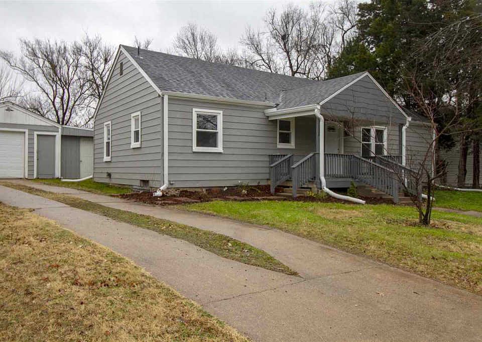 1st image of 1402 W Edgemoor Dr