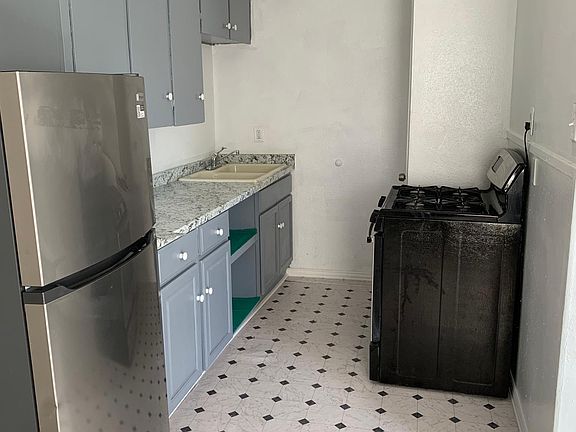 5th image of 5732 Geddes Ave #5732