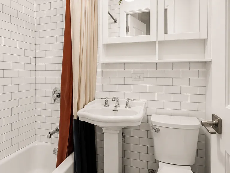 268 Smith St #2 — Photo 7
