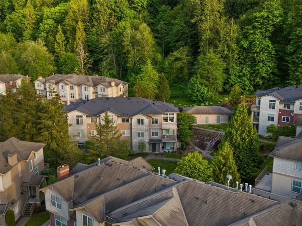 15325 SE 155th Place #L3, Renton, WA 98058