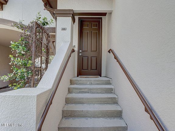 2nd image of 9823 TAPESTRY PARK Circle #113