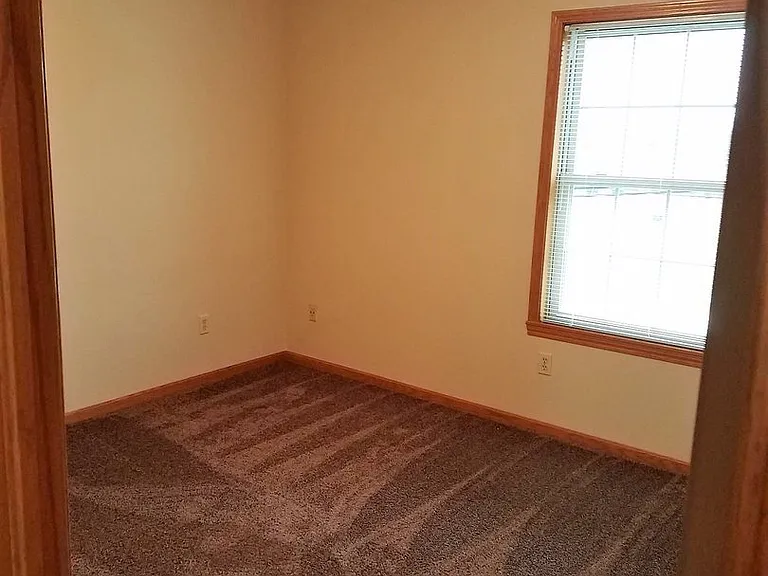 3919-3943 Long Dr — Photo 20