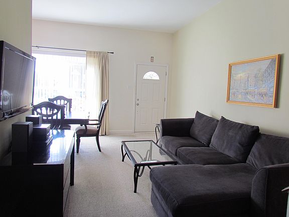 5th image of 8322 Summerdale Ave