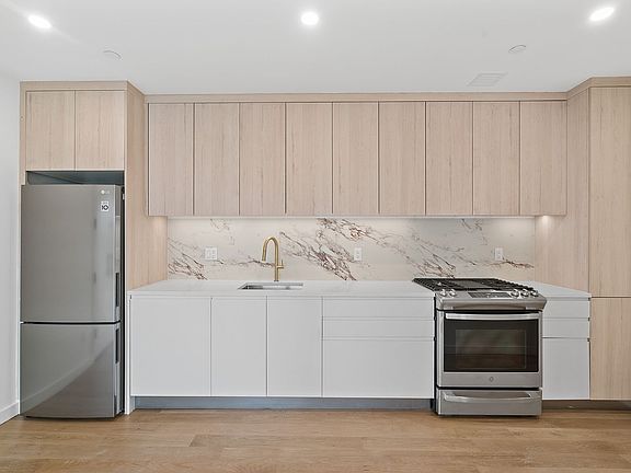 4th image of 375 Dean St APT 314