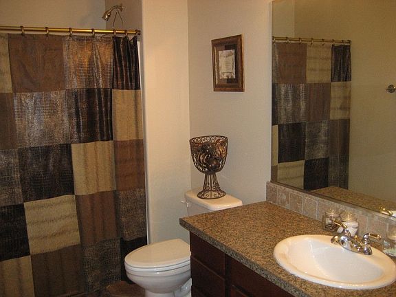 ample guest bath