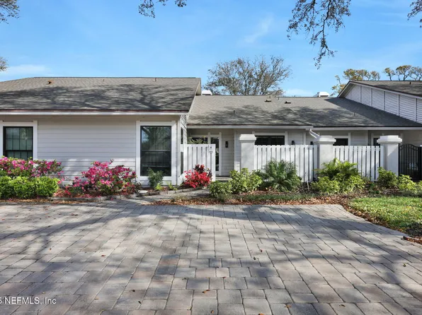 11 SEA WINDS Lane S, Ponte Vedra Beach, FL 32082