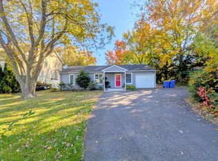 965 Chester River Dr, Grasonville, MD 21638