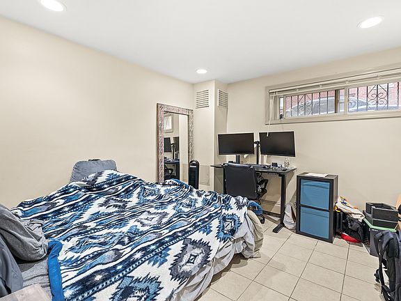 4th image of 4 Baldwin Pl APT 1