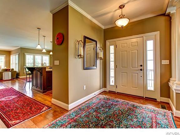 2nd image of 11968 Montfort Cir