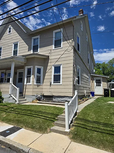 19 E Chestnut St Photo 1