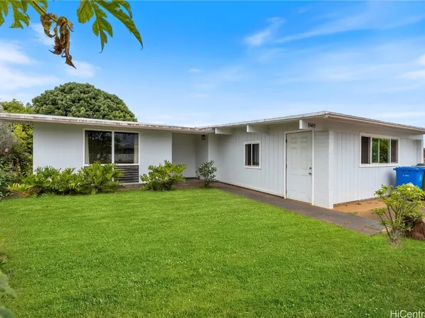 1667 Hoolana St, Pearl City, HI 96782