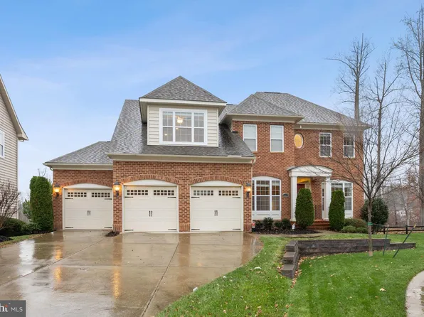 2805 Sissinghurst Pl, Upper Marlboro, MD 20774