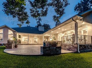 2417 Coachlight Ln, Conroe, TX 77384