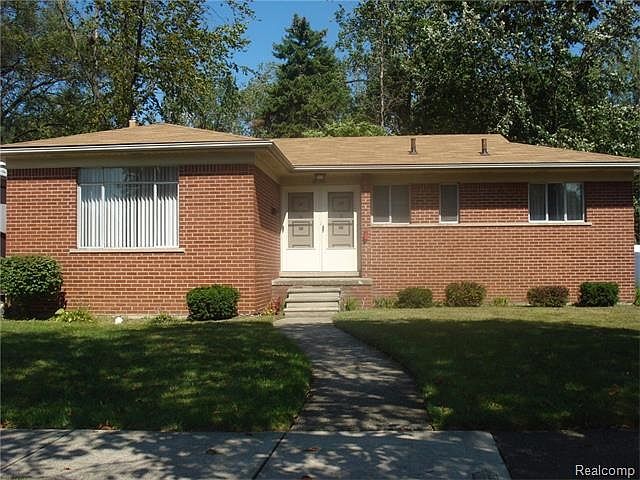 1st image of 14030 Cloverdale Ave