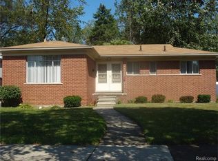 14030 Cloverdale Ave, Oak Park, MI