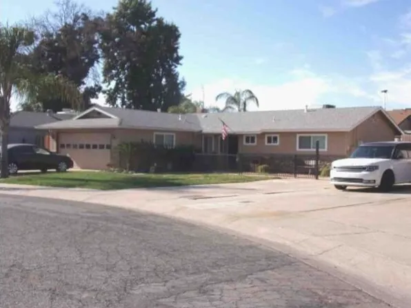 801 S Leila Street, Visalia, CA 93277