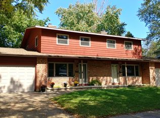 6332 Alison Ln, Madison, WI 53711