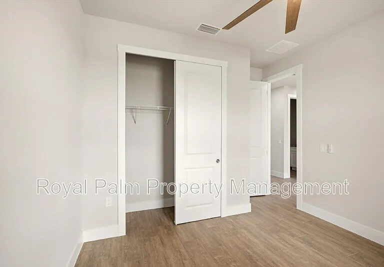 3518 NE 21st Pl — Photo 27