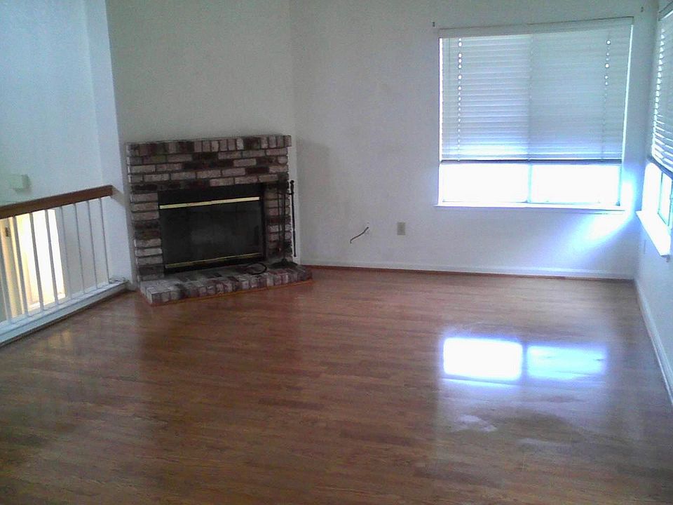 2nd image of 5135 Grass Valley Way