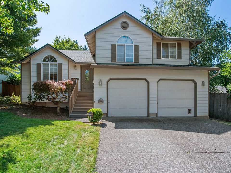 1st image of 1300 NE 94th Pl