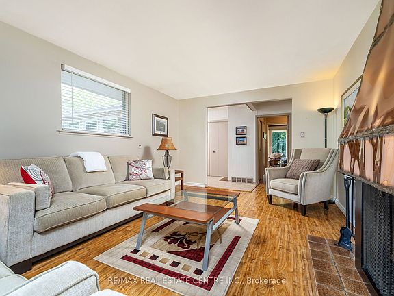 5th image of 391 Bell St