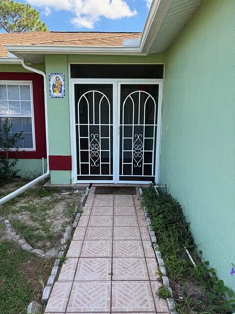3 bed, 2.0 bath, 1534 sqft, $1,600 — Photo 2
