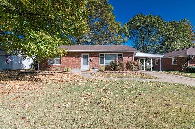 1st image of 3324 Lydia Ln