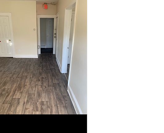 3rd image of 12 Clinton Ave APT 3