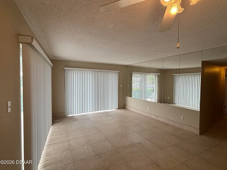 100 Silver Beach Ave #202 — Photo 9