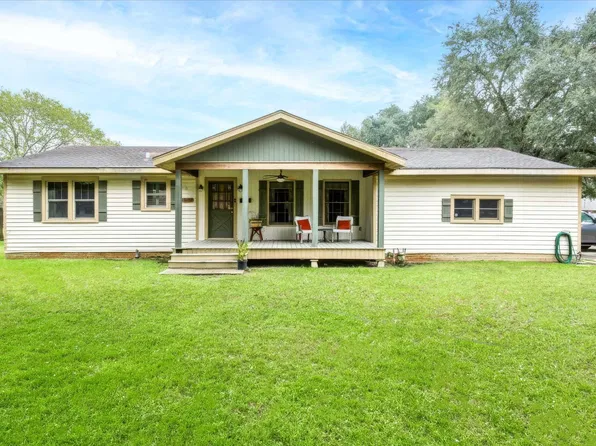 1004 E 4th St, Crowley, LA 70526