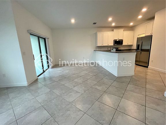 3rd image of 3078 Bryant Park Dr
