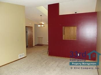 4th image of 3327 Arcade St Unit 3327F