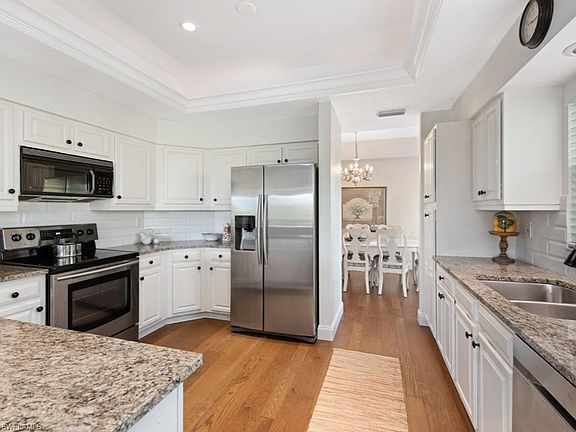 5th image of 26851 Wedgewood Dr APT 201