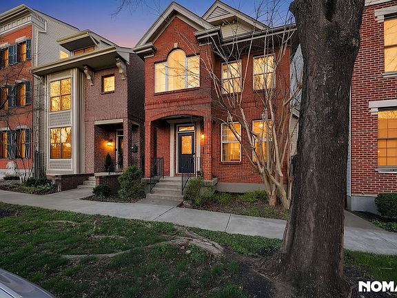 2nd image of 929 Weninger Cir