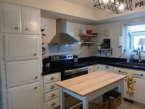 4th image of 507 E 6th St