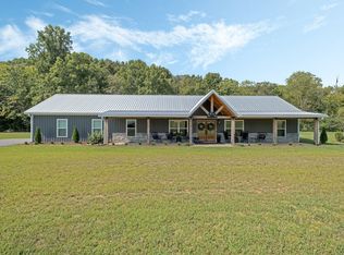 379 Mount Vernon Rd, Bethpage, TN 37022