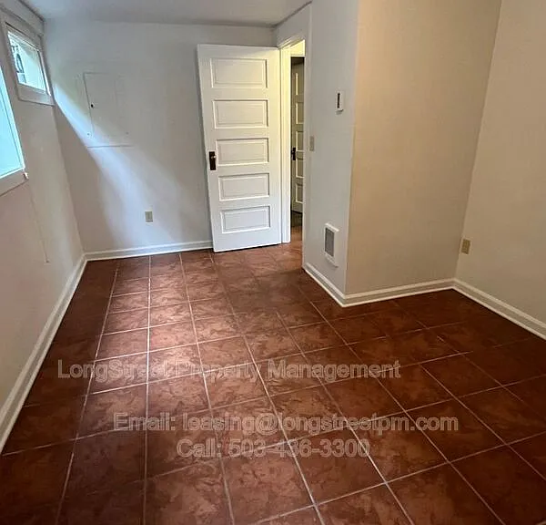 6915 N Philadelphia Ave — Photo 13