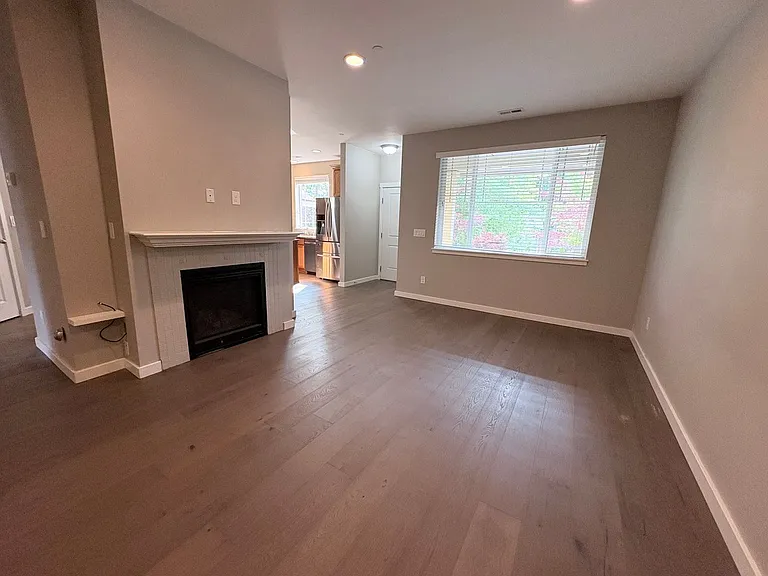 34822 SE Jacobia St — Photo 5