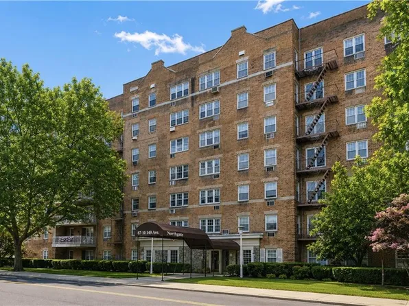 8710 149th Ave APT 5L, Howard Beach, NY 11414