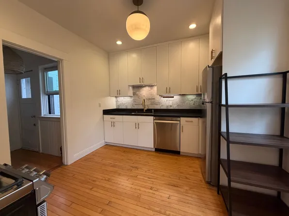 1572 Church St, San Francisco, CA 94131