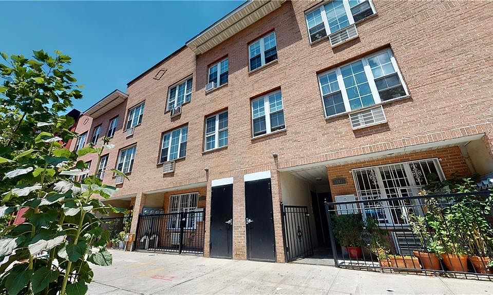 1st image of 541 Gates Ave #7