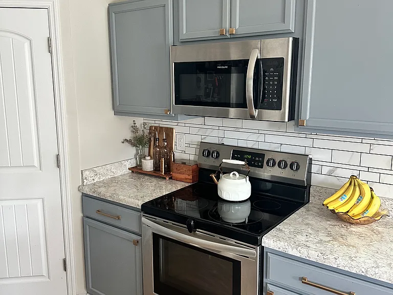 319 Adobe Ln — Photo 16