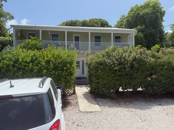 1320 Royal St APT 3