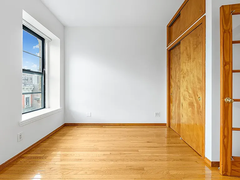 63 E 7th St #22 — Photo 2