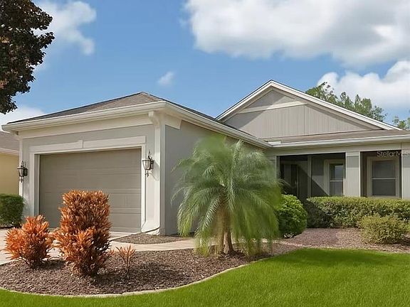 2nd image of 119 Crescent Moon Dr